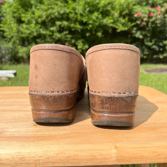 Dansko Tan Mules with Colorful Embroidery - Picture 4 of 6